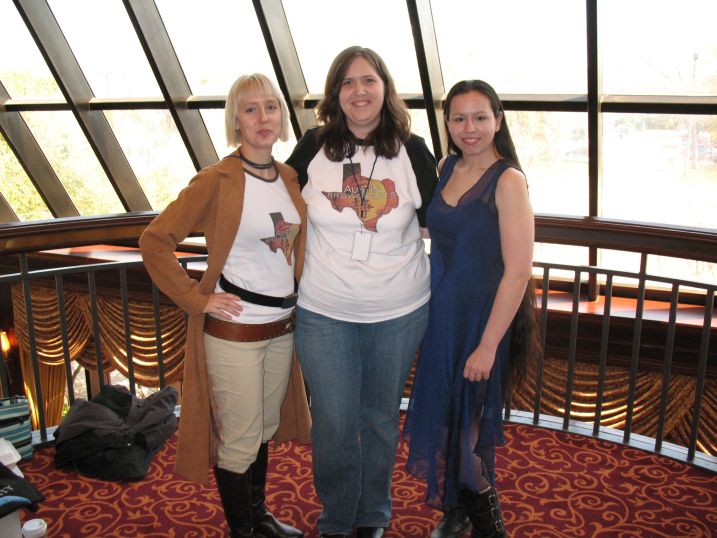 Jenn, Beth_3024605541_o.jpg